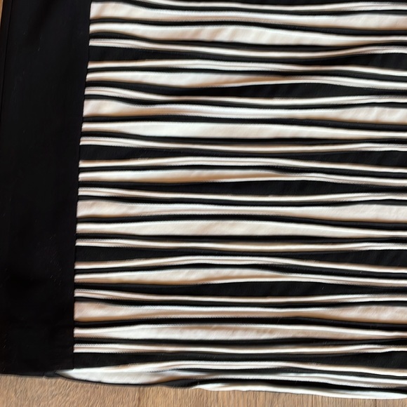 🚢 🦓 PARTY DRESS Tummy concealer one shoulder style - Picture 7 of 7